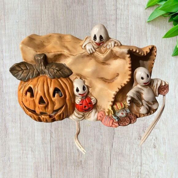 Vintage Brinns Halloween Trick or Treat Nightlight Ghosts - Picture 2 of 6